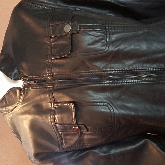 Vegan faux leather jacket - Picture 3 of 6